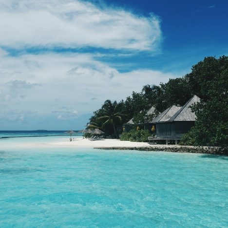 Voyagez en toute sérénité à bord d’un catamaran de luxe à Tahiti